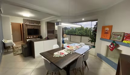 Belíssimo apartamento 2 dormitórios no bairro Duque de Caxias.