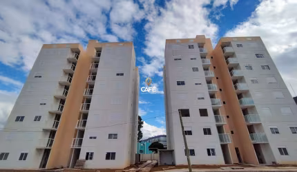 Apartamento Camobi 2 dormitórios  com sacada e churrasqueira