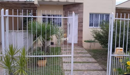 Linda casa no bairro Diácono João Luiz Pozobom
