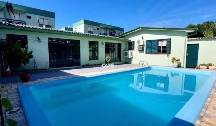 Casa, 4 Dormitórios, 3 Banheiros, 2 Vaga, Piscina, Lourdes