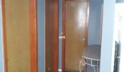 Apartamento, 2 Dormitórios, 1 Banheiro, 1 Vaga, Semimobiliado, Camobi