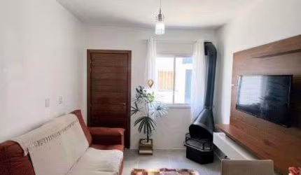 Casa, 2 Dormitórios, 2 Banheiros, 1 Vaga, Mobiliada, Tomazetti