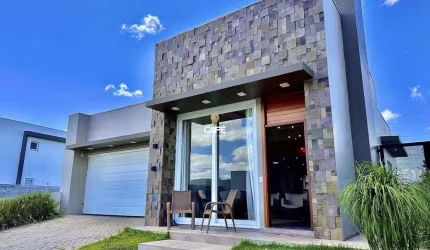 Casa, 3 Dormitórios, 1 Suíte, 2 Vagas, Mobiliado, Camobi
