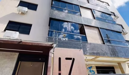 Ótimo apartamento muito bem localizado, próximo a mercado, farmácia, 6° brigada