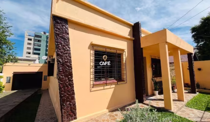 Casa 4D no Bairro Dores Conforto e Praticidade a 5 Min do Royal Plaza Shopping