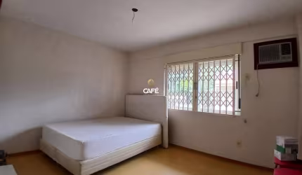 Apartamento Bairro Dores, 3 dormitórios, 1 suite, 2 banheiros, 1 vaga de garagem