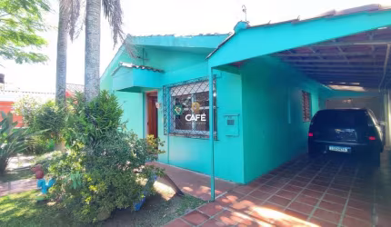 Casa ampla à venda no Bairro Patronato.