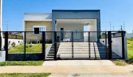 Casa, 3 Dormitórios, 1 Suíte, 3 Banheiros, 2 Vagas, Pinheiro Machado