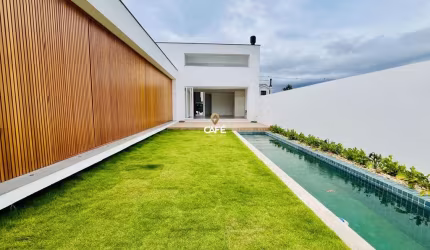 Casa, 3 Dormitórios, 1 Suíte, 3 Banheiros, Terras De Santorini