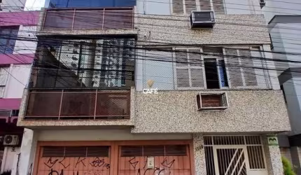 Apartamento Amplo No Centro De 3 Dormitórios, Sala Ampla, 2 Banheiros, Cozinha,