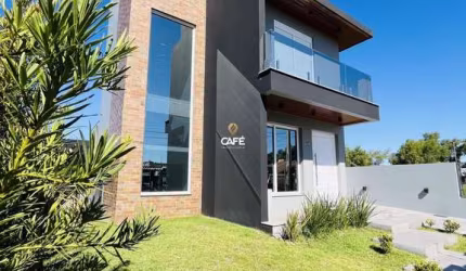 Casa, 3 dormitórios, 1 suíte, 4 banheiros, 2 vagas, São José