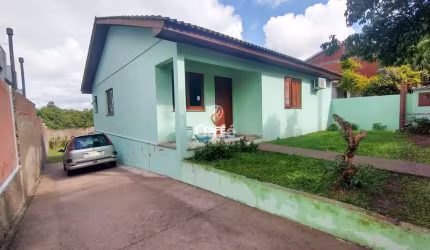 Linda casa em camobi.