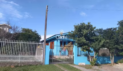 Casa, 3 Dormitórios, 1 Banheiro, 2 Vagas, Pátio, Churrasqueira, Pé De Platano