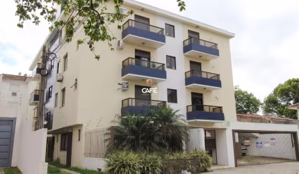 Apto amplo, de 2 dormitórios sacada churrasqueira e garagem!