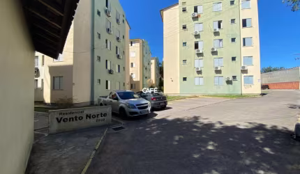 Apartamento aconchegante de 2 dormitórios no terceiro andar do Residencial Vento