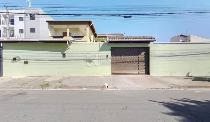 Casa Residencial para aluguel no bairro Jardim Ouro Verde