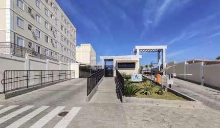 Apartamento com 2 Dormitórios e 1 Vaga de Garagem