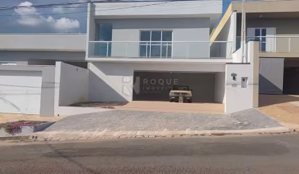 Casa em condomínio para aluguel no bairro Jardim Porto Real