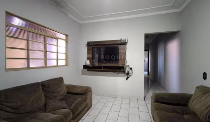 Casa Residencial à Venda no Parque Hippolyto