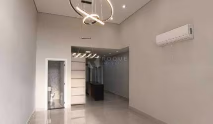 Casa Térrea Nova – 3 Suítes | Piscina | Condomínio Fechado