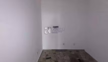 Salão à venda no bairro Jardim Residencial Regina Bastelli