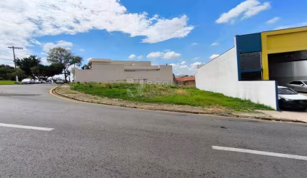 Excelente terreno à venda – 764m² na Av. Laranjeiras