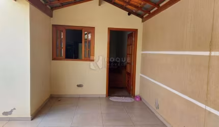 Ótima casa residencial com 3 dormitórios, sendo 1 suíte no bairro Lagoa Nova disponível para venda em Limeira/SP. Aceita financiamento.