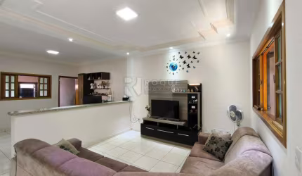 Casa Residencial à venda no bairro JARDIM MORRO AZUL