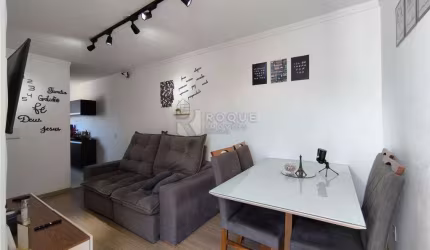 Apartamento à venda no bairro Parque Hippolyto