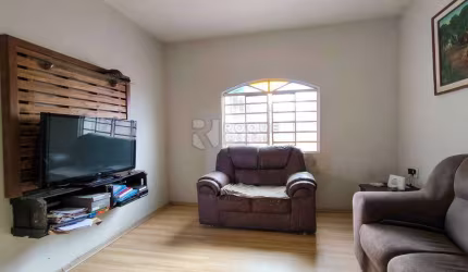 Casa Residencial à venda, no Jardim Pq das Nações em Limeira-SP.
