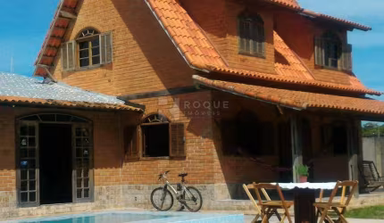 Casa Residencial à venda no bairro Parque Balneário São Francisco