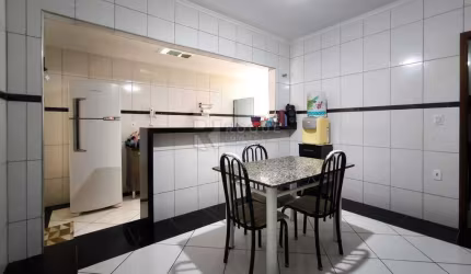 Casa Residencial à venda, na Vila Primavera em Cordeirópolis - SP.