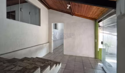 Casa Residencial à venda no bairro Vila Piza