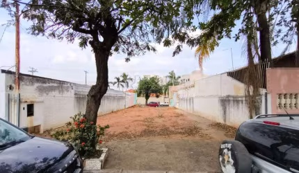 Terreno à venda no bairro Vila Claudia