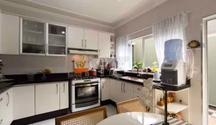 Casa Residencial à venda no bairro Jardim Gustavo Peccinini