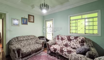 Casa Residencial à venda no bairro Parque Hippolyto
