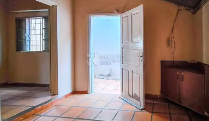 Casa Residencial à venda no bairro Vila Esteves