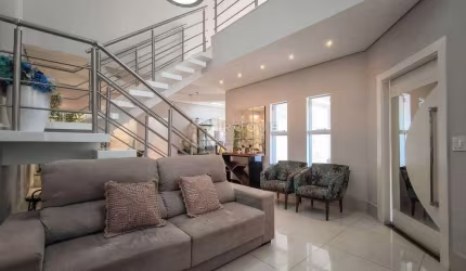 Linda casa em Condominio