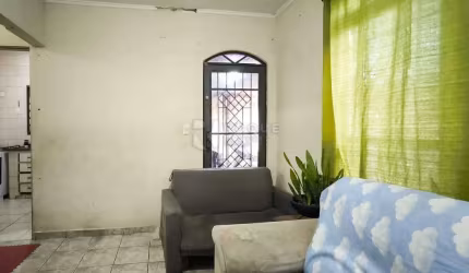 Casa Residencial à venda no bairro Jardim do Lago