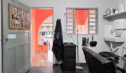 Casa Comercial à venda no bairro Vila Queiroz
