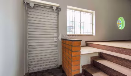 Casa Comercial à venda no bairro Centro
