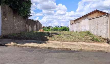 Terreno à venda no bairro Vila Limeiranea