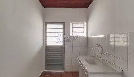 Casa Residencial à venda no bairro Parque Residencial Abílio Pedro
