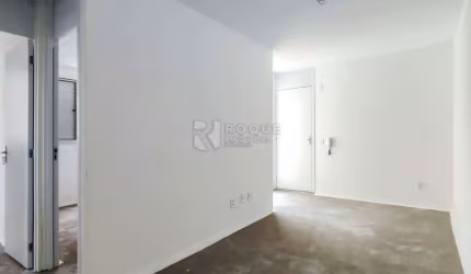 Apartamento à venda no bairro Parque Hippolyto