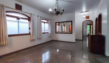 Casa Residencial à venda no bairro Jardim Mercedes