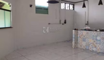 Casa Comercial à venda no bairro PARQUE CESARINO BORBA