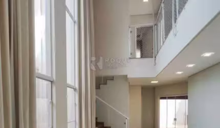 Casa em condomínio à venda no bairro Parque Residencial Roland