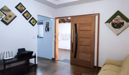 Casa Residencial à venda no bairro Jardim Boa Vista