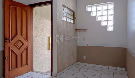 Casa Comercial à venda no bairro Centro