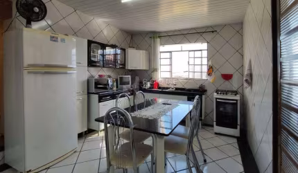Casa residencial com 3 dormitórios á venda no Parque hippolyto expansão em Limeira.